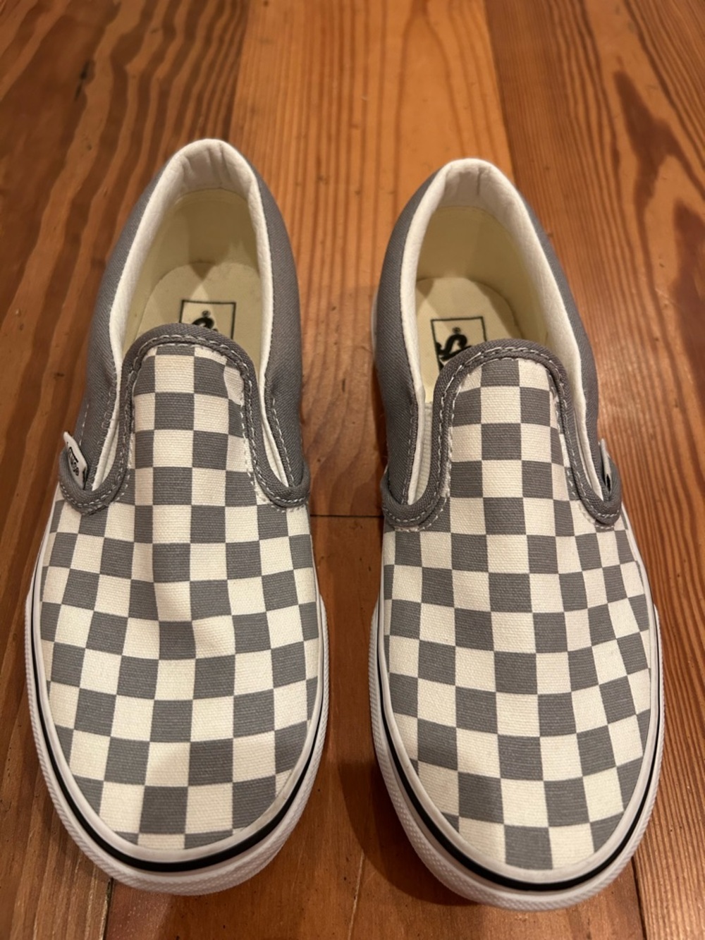 Vans Kids Size 2 Never Worn Gray & White Checkerboard Slip-On Sneakers